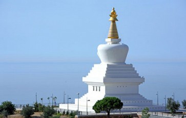 Stupa von Benalmádena